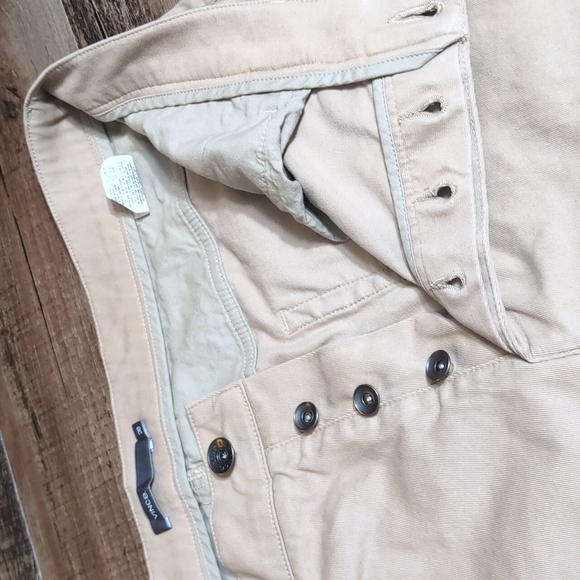 Vince Griffith Chino Shirt Size 38x12" In Khaki Tan Made In The USA - Picture 6 of 9